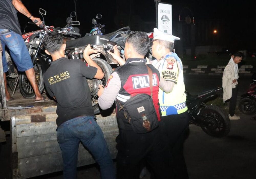 Patroli Malam Minggu di Batam, Polisi Angkut 81 Kendaraan Terindikasi Bodong