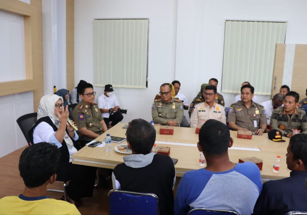 Pesan Marlin, Jaga Komitmen Silaturahmi dengan Pedagang Kawasan Gurindam