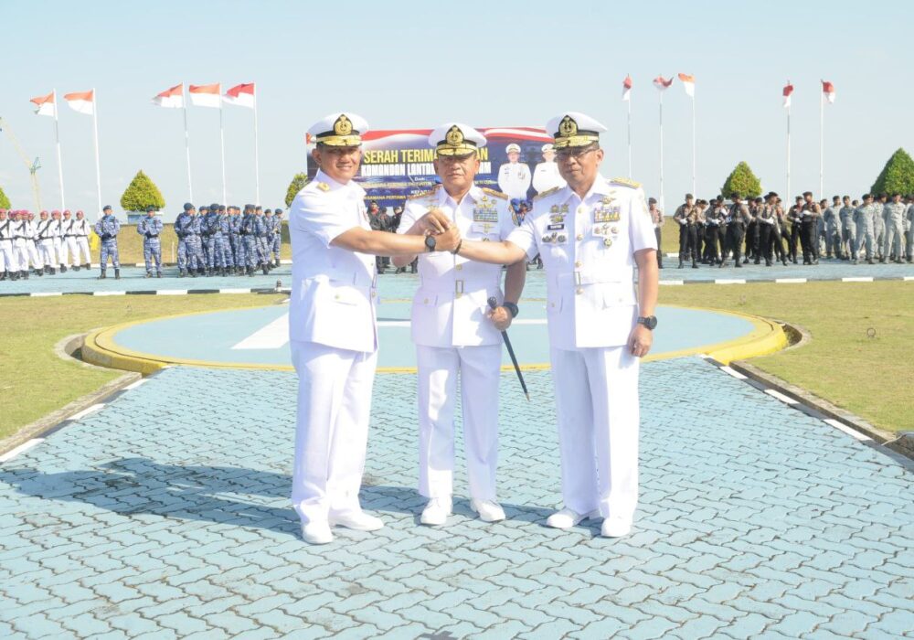 Serah Terima Jabatan Danlantamal IV Batam, Danlanal Ranai Siap Dukung Kepemimpinan Baru