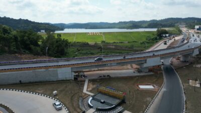 Masuk Masa Pemeliharaan, Fly Over Sungai Ladi Sempurnakan Bagian Minor Jembatan