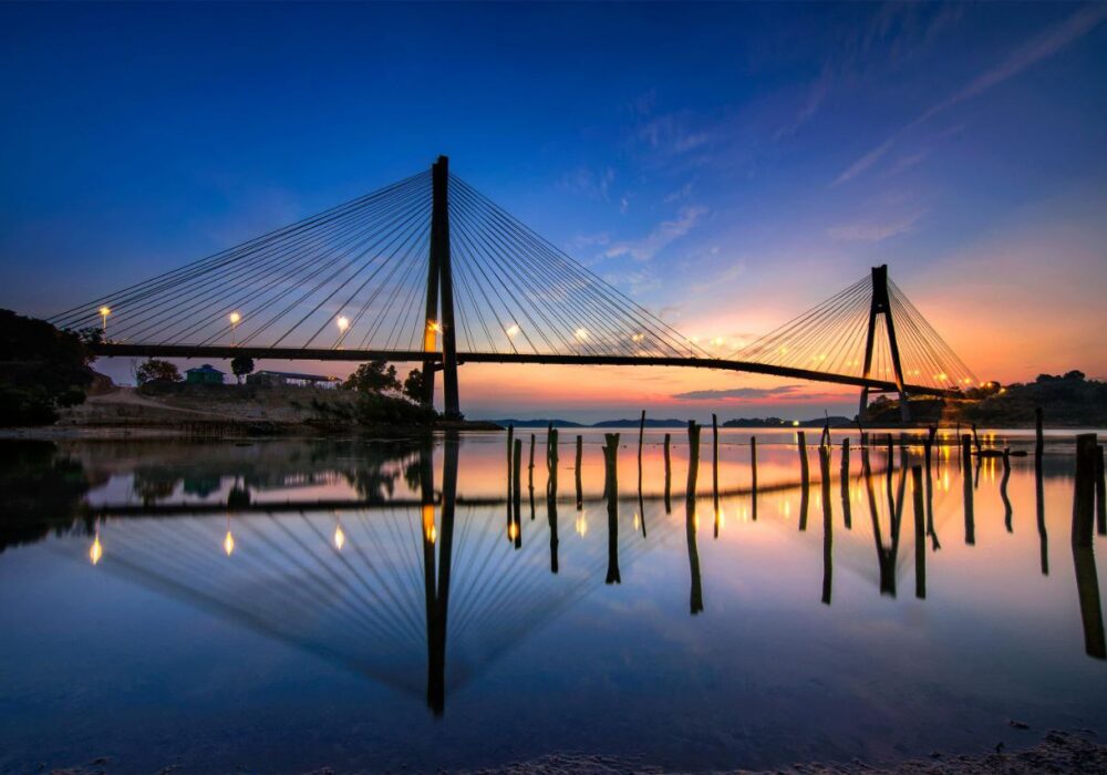 BP Batam Imbau Pengendara Bermotor Tak Parkir di Jembatan Barelang