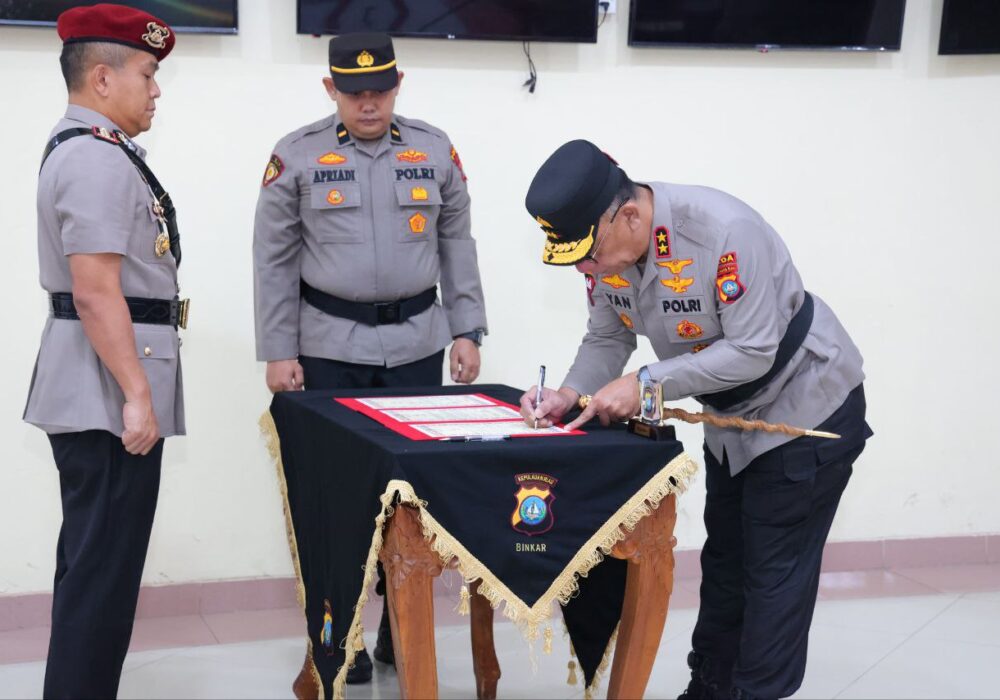 Kapolda Kepri Pimpin Sertijab Ditreskrimum, Kombes. Pol. Ade Mulyana Resmi Jabat Dirreskrimum Polda Kepri