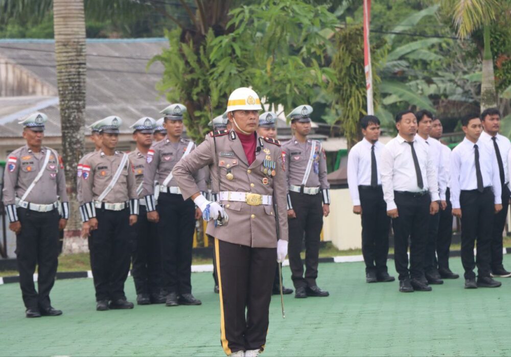 Upacara HUT Bhayangkara ke-79 di Polres Natuna: Polri Tegaskan Komitmen sebagai Pelayan Masyarakat