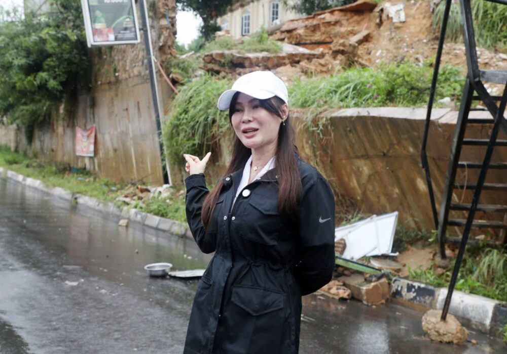 Wawako Li Claudia Tinjau Langsung Lokasi Longsor di Bengkong