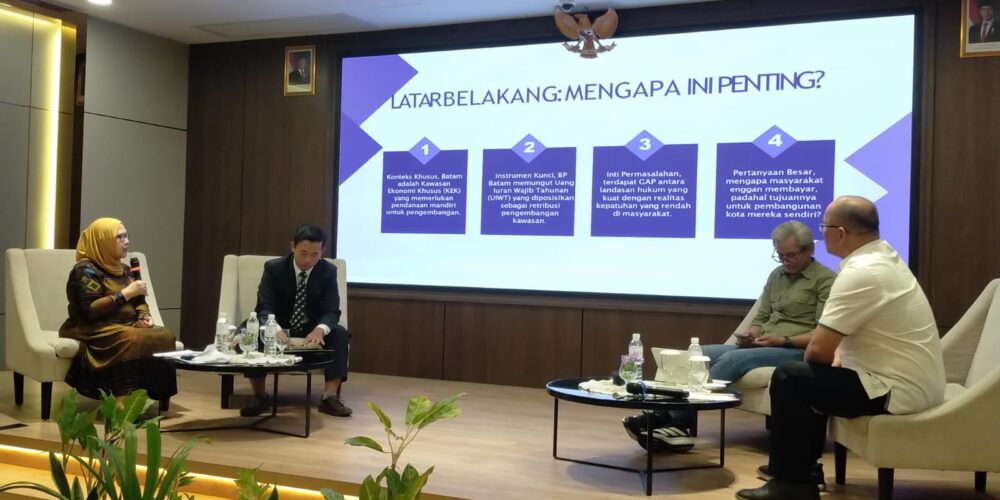 Bayar UWT Batam, Warga Minta Pemerintah Beri Keringanan dan Solusi