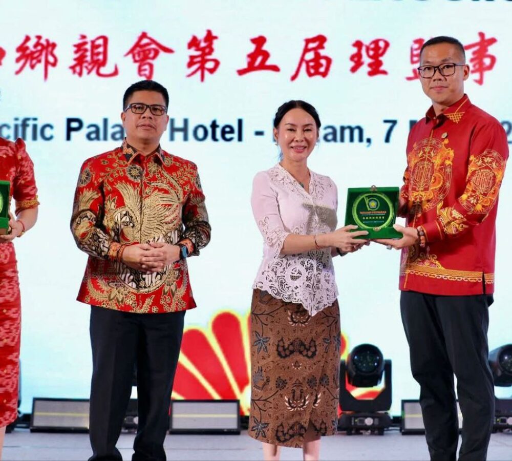 Perayaan Cap Go Meh dan Pelantikan PERWAKAB Batam, Li Claudia Tekankan Harmoni dalam Keberagaman