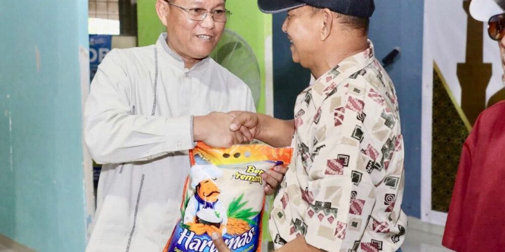 Bantuan Beras Ramadan Disalurkan di Sekupang, Pemko Batam Pastikan Tepat Sasaran