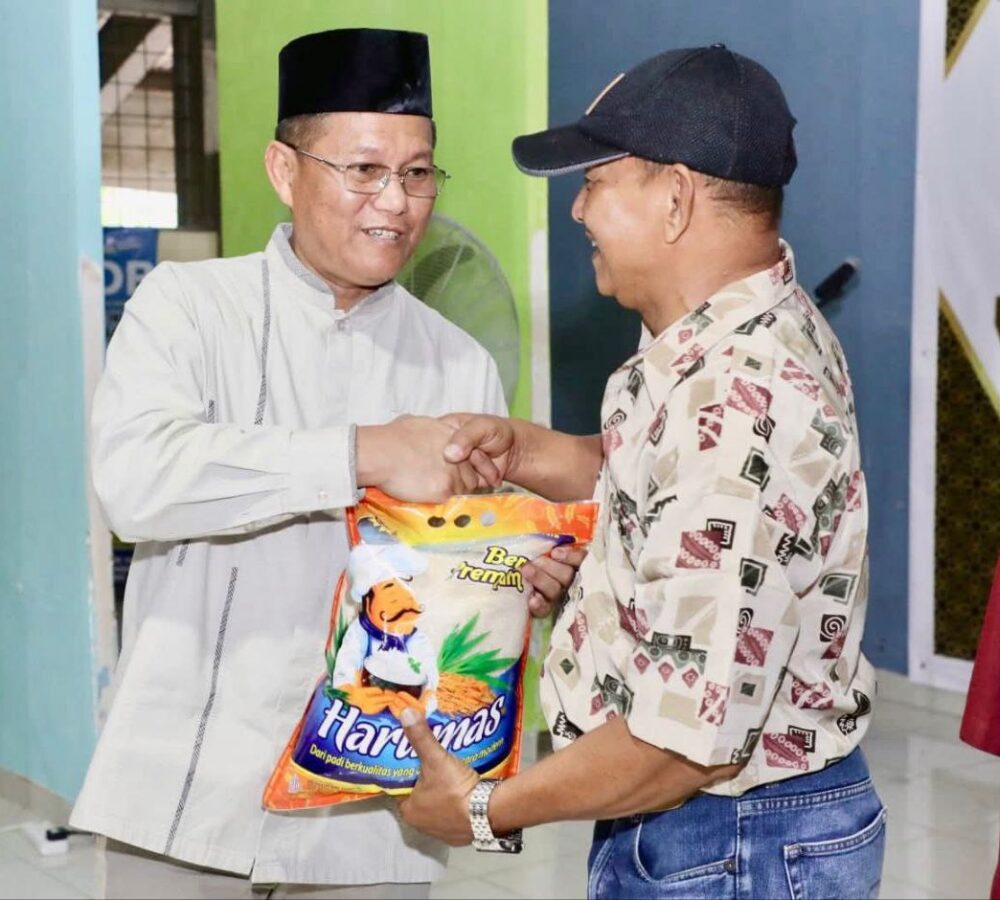 Bantuan Beras Ramadan Disalurkan di Sekupang, Pemko Batam Pastikan Tepat Sasaran