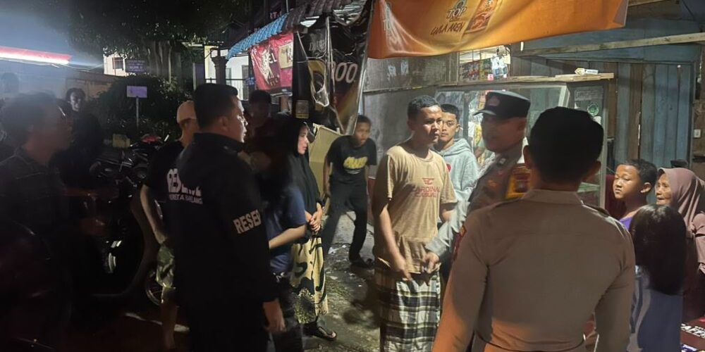 Personel gabungan Polresta Barelang dan Polsek Bengkong amankan terduga pelaku pencurian di Bengkong Sarmen.
