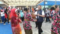 Semarak HUT Ke-81 RI di Pulau Buluh: Wali Kota Amsakar Puji Kekompakan Warga Pesisir Bulang
