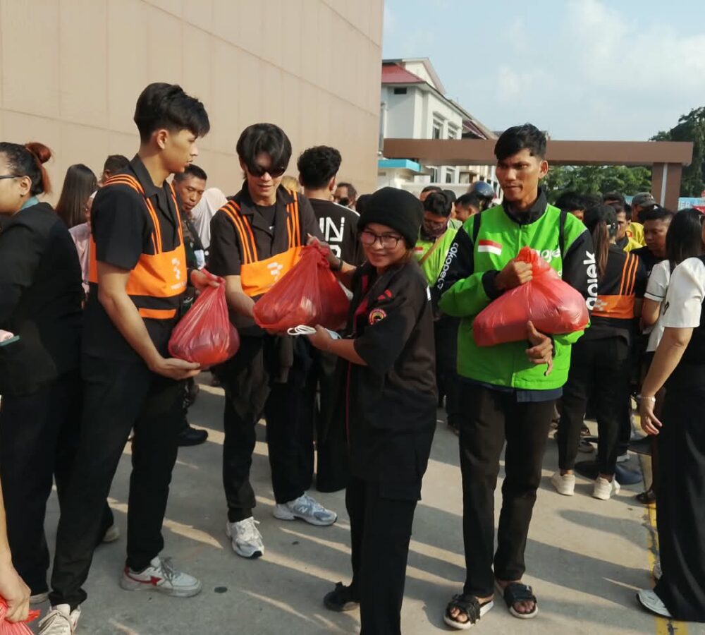 Dua Kali Gelar Baksos Sepanjang 2026, First Club Kembali Bagi-Bagi 1.000 Paket Sembako