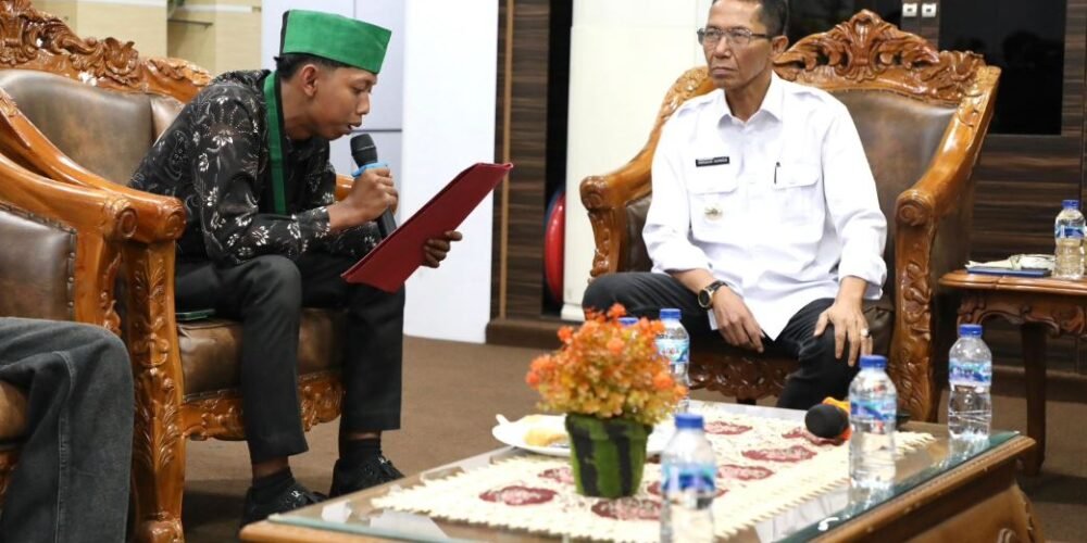 Amsakar Buka Ruang Dialog dengan Mahasiswa, Bahas Pembangunan hingga Tata Kelola Batam