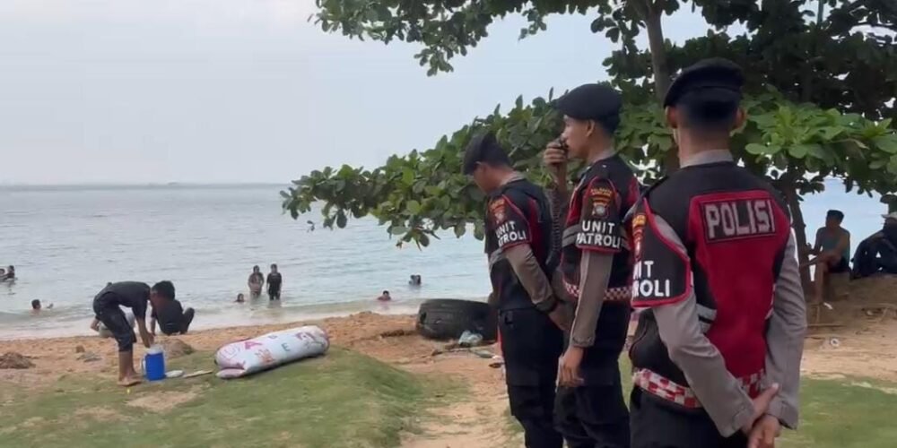 Polresta Barelang Tingkatkan Patroli dan Himbauan Kamtibmas di Kawasan Wisata Pantai