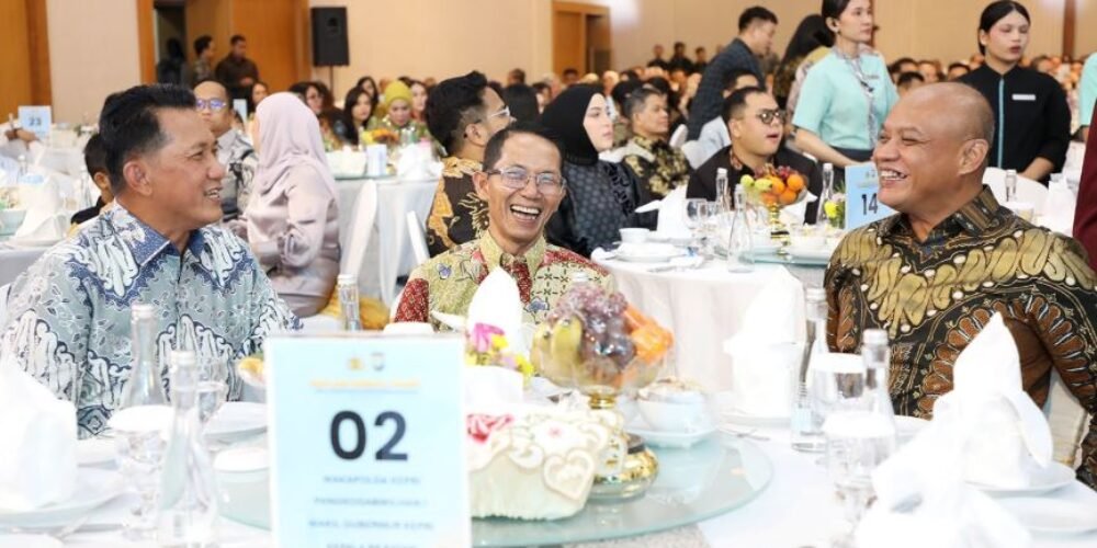 Pemko Batam Terima Donasi Peduli Gempa NTT